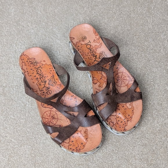 Take Me Leather Strap Slide in Sandals - Picture 1 of 6